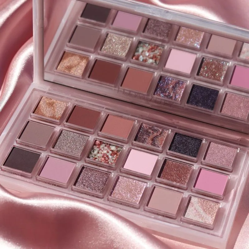 Huda Beauty Rose Quartz Eyeshadow Palette - Image 2