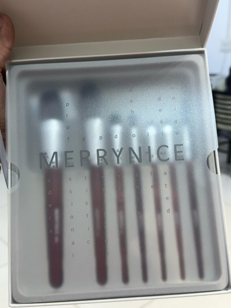 MERRYNICE Korean Professional Makeup Brushes Set of 7 - Image 2