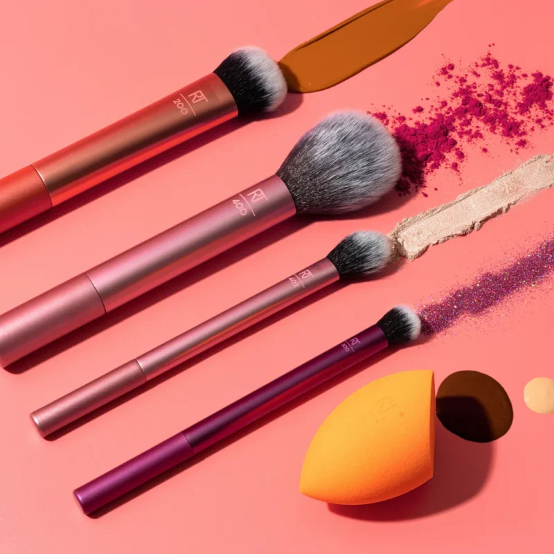 Real Techniques everyday essentials set (Pack of 5) - Image 2