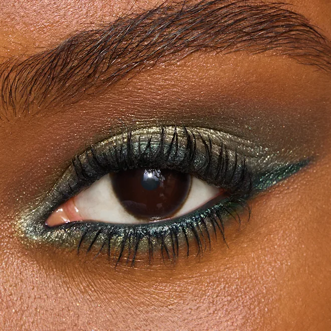 Charlotte Tilbury palette of beautifying eye trends emerald effect - Image 2