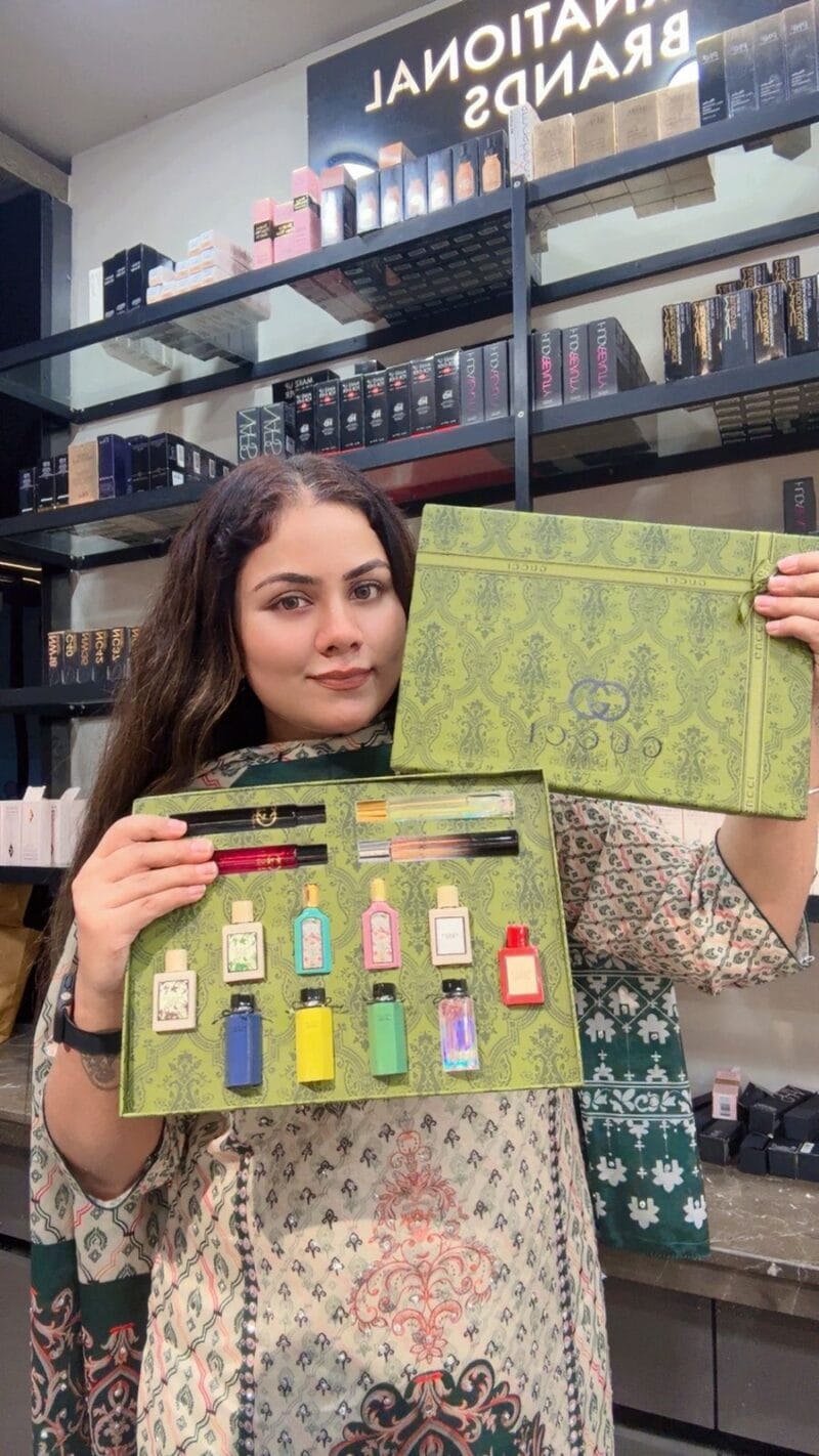 Gucci flora perfume gift set 14 in 1