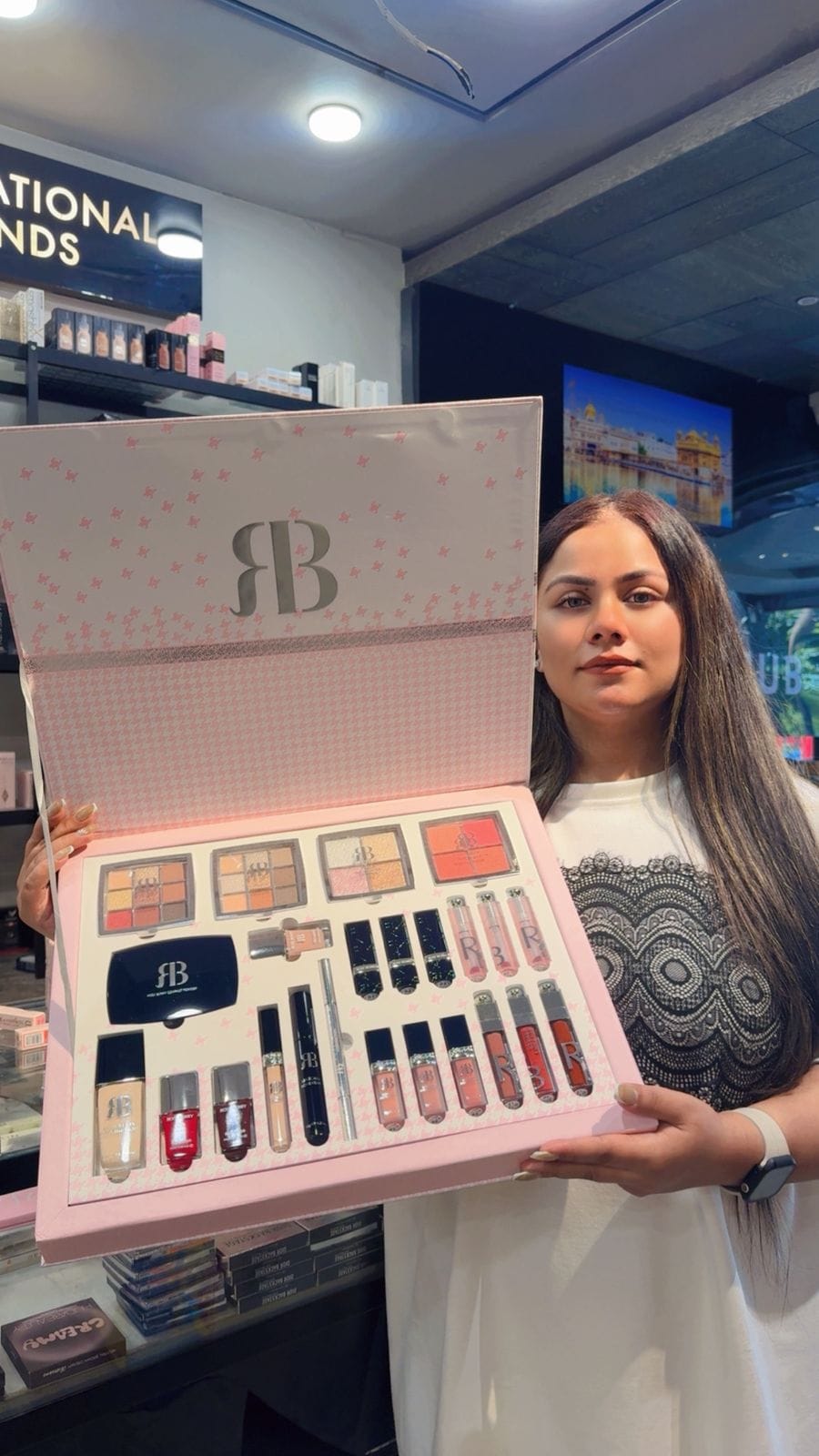 Roseberry make up set