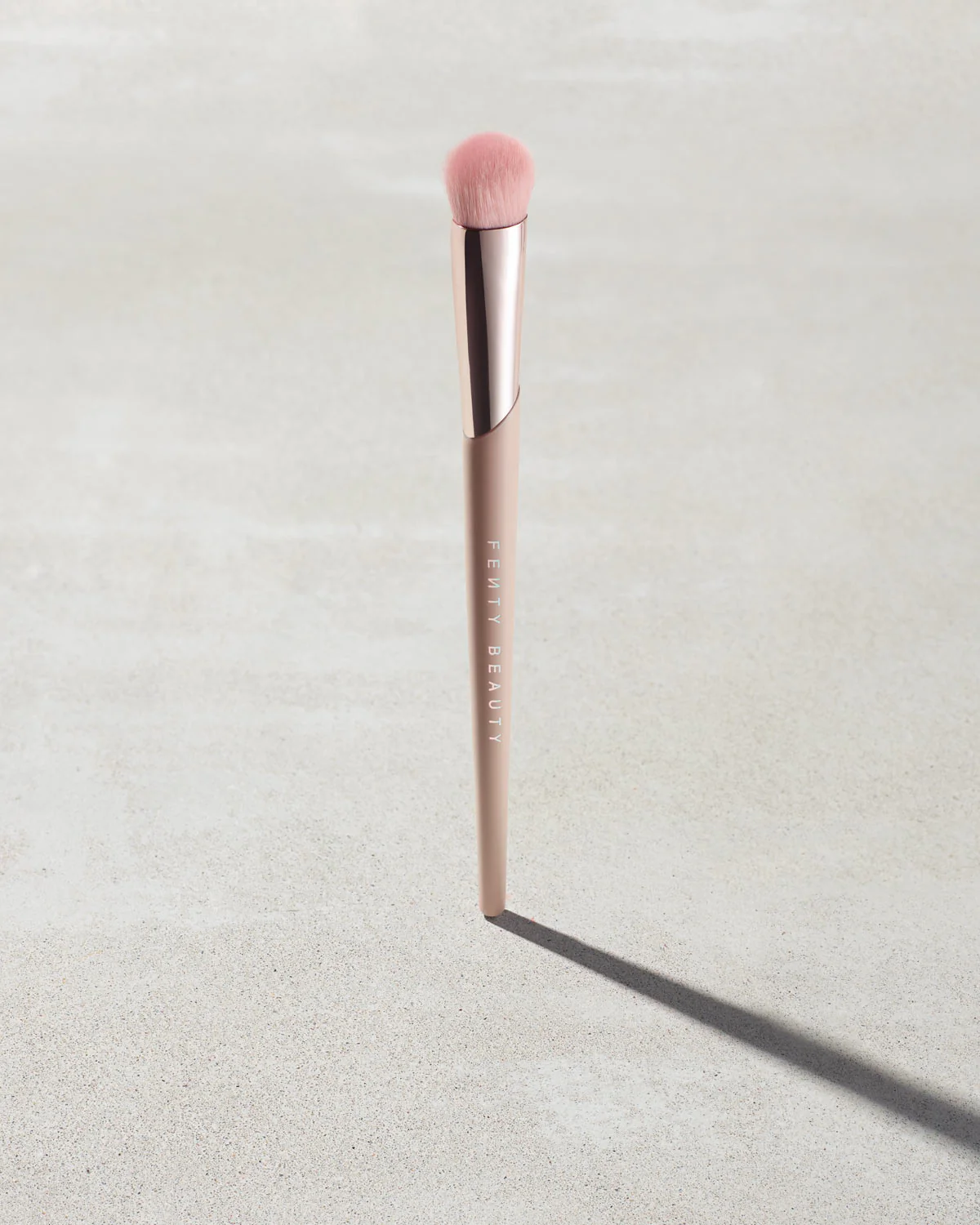 Fenty Beauty 180 precision concealer brush