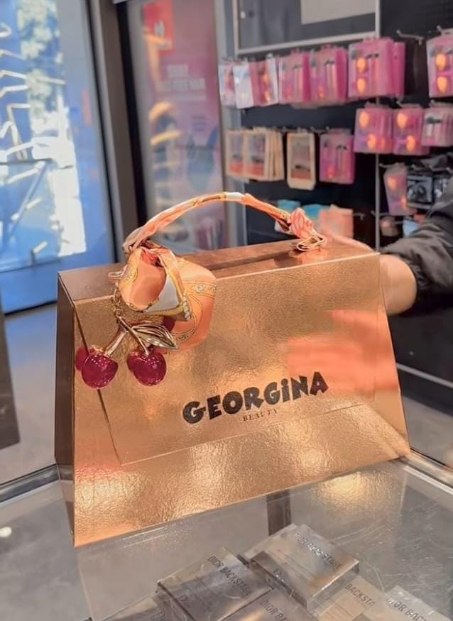 Georgina Beauty Makeup Vanity