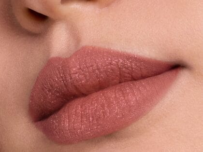 100 Spectacular Nude