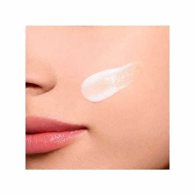 Clarins Extra-Firming Wrinkle Control Firming Emulsion - (75ml) - Image 2