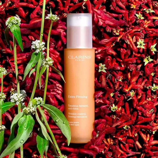 Clarins Extra-Firming Wrinkle Control Firming Emulsion - (75ml) - Image 4