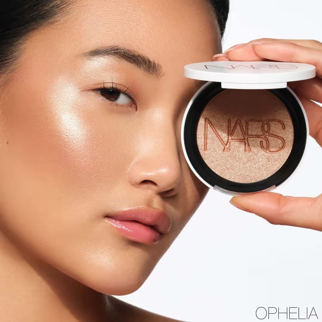 NARS Light Reflecting™ Luminizing Powder - (6g) - Image 5
