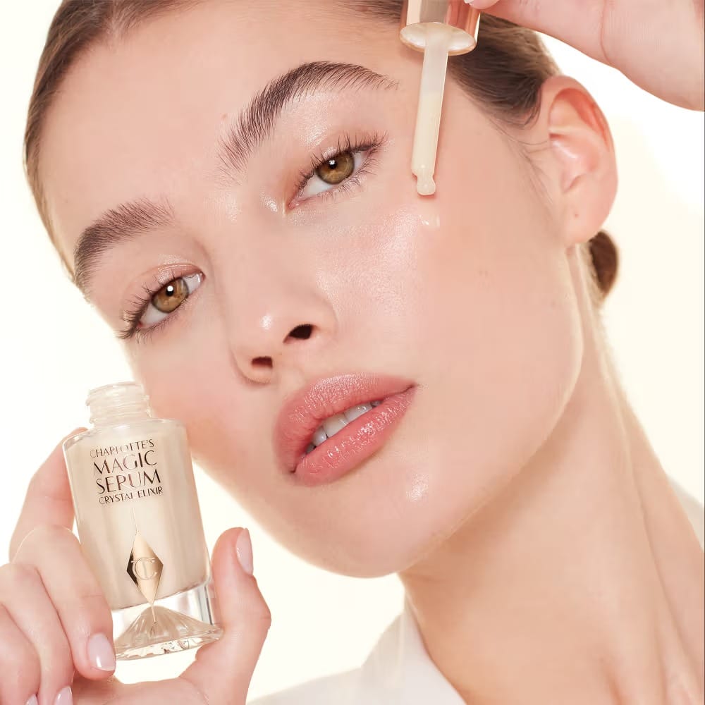 Charlotte Tilbury Charlotte's Magic Serum Crystal Elixir - (30ml) - Image 4
