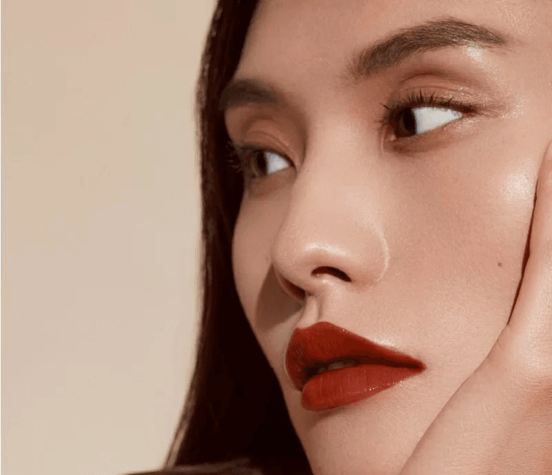Giorgio Armani Lip Power Longwear Vivid Color Lipstick - (3g) - Image 2