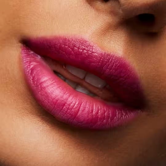 Mac Powder Kiss Lipstick Rouge A Levers - (3g) - Image 2