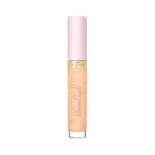 Too Faced Born This way Ethereal light Smoothing Concealer – Butter Croissant (5ml)