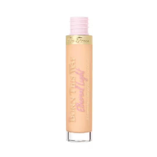 Too Faced Born This way Ethereal light Smoothing Concealer – Butter Croissant (5ml) - Image 5