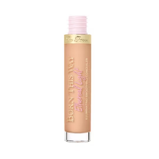 Too Faced Born This way Ethereal light Smoothing Concealer – Cafe Au Lait (5ml) - Image 5