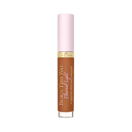 Too Faced Born This way Ethereal light Smoothing Concealer – Caramel Drizzle (5ml)