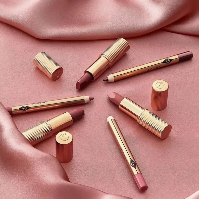 Charlotte Tilbury Pillow Talk Lip Kit – Medium - Image 4