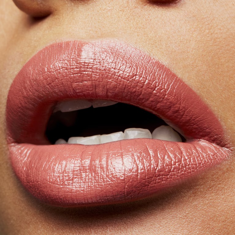 MAC Amplified Creme Lipstick – Smoked Almond (3g) - Image 3