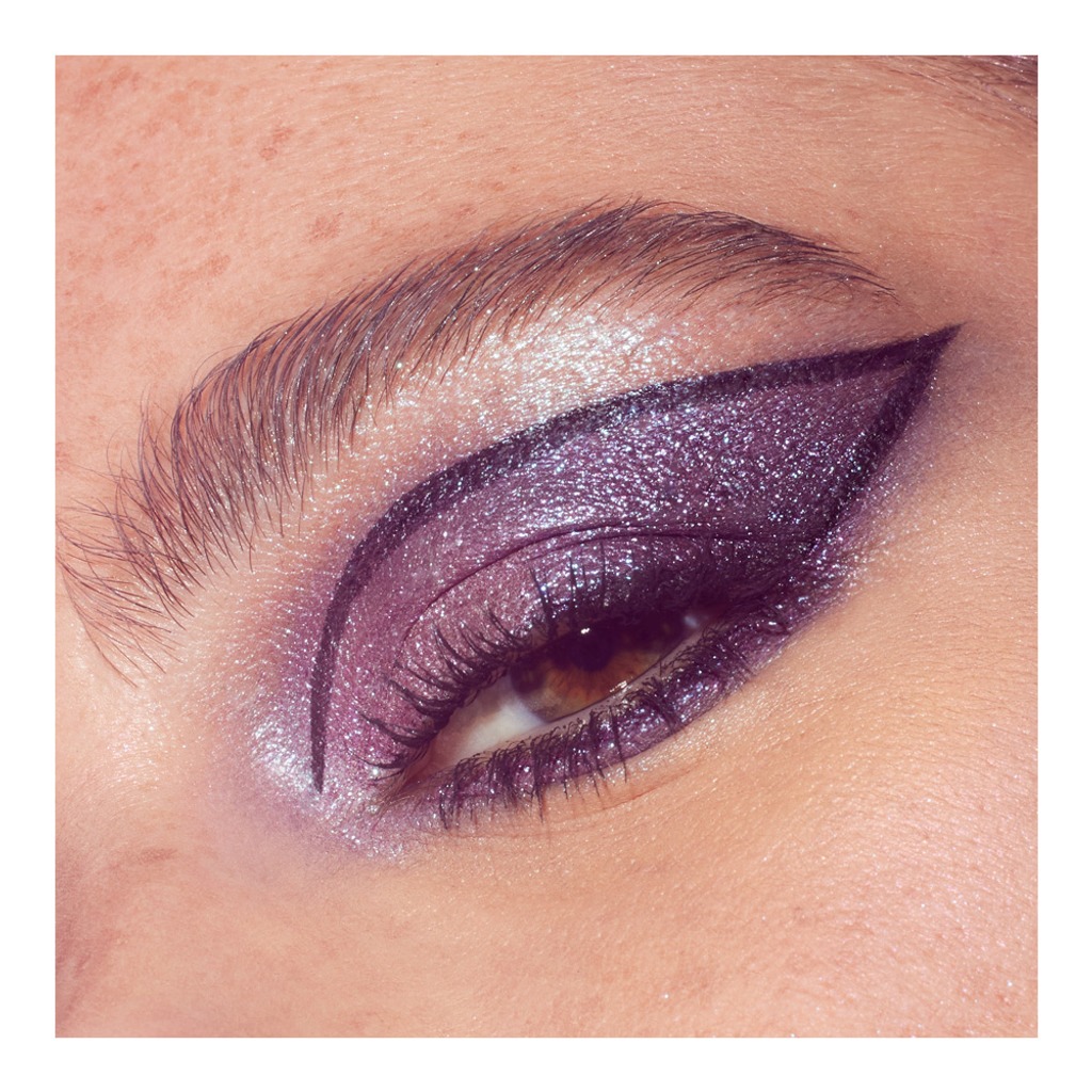 Huda Beauty Lovefest Obsessions Eyeshadow Palette - Image 5