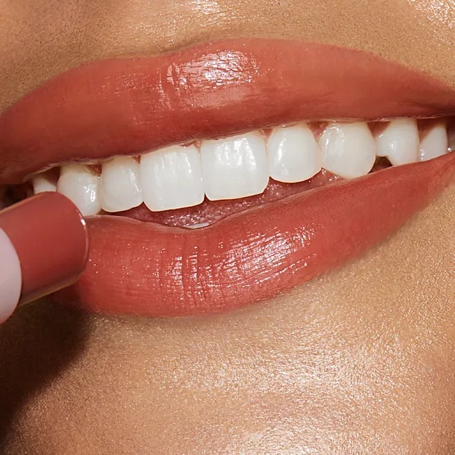Charlotte Tilbury Hyaluronic + Happikiss - HAPPIPETAL - Image 2